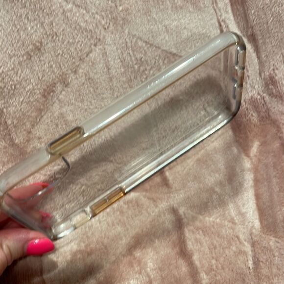 SPECK clear with gold accents iPhone case - Picture 4 of 11